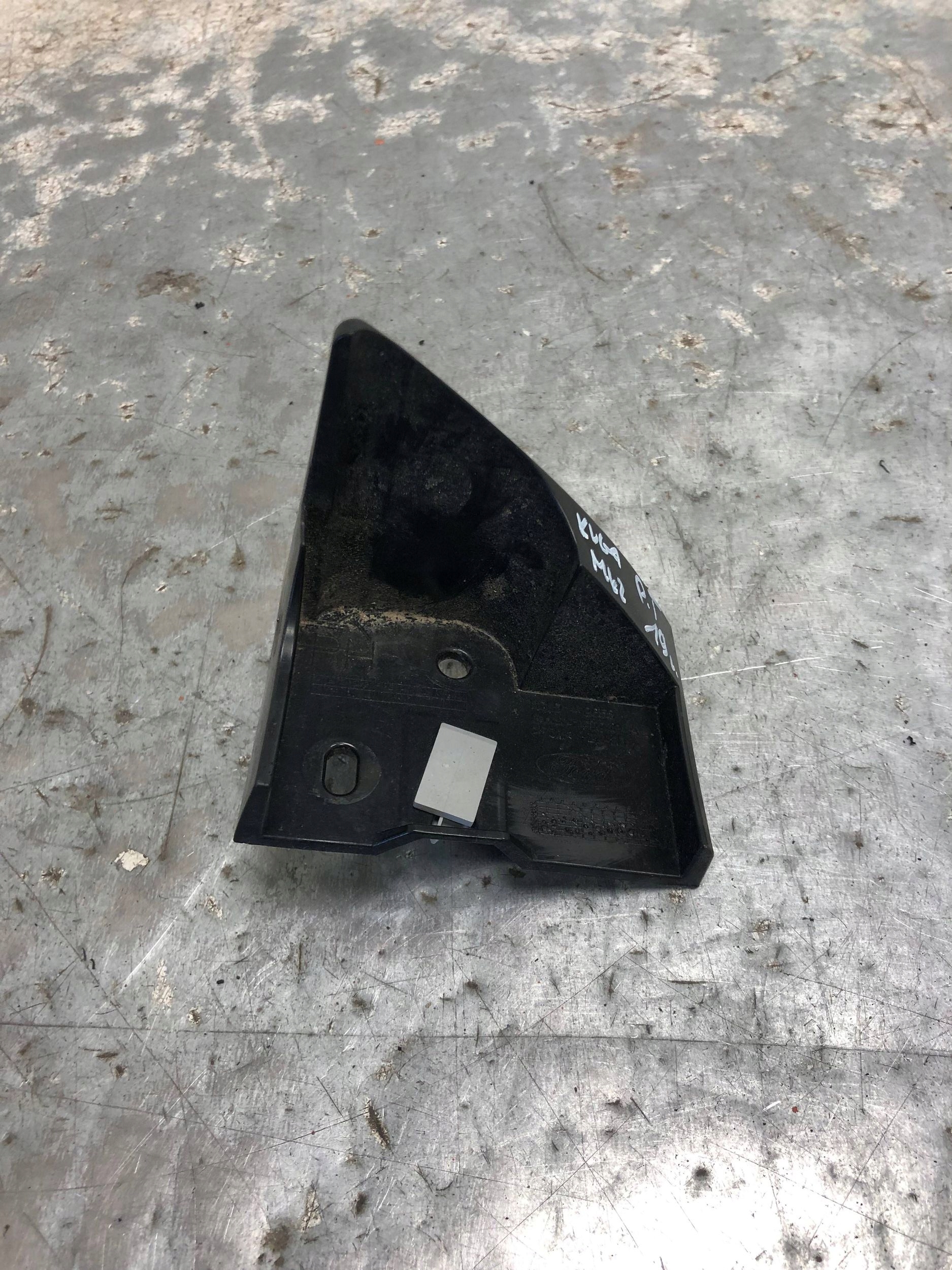 bumper bracket right rear part FORD KUGA MK2 GV44-17D948-A