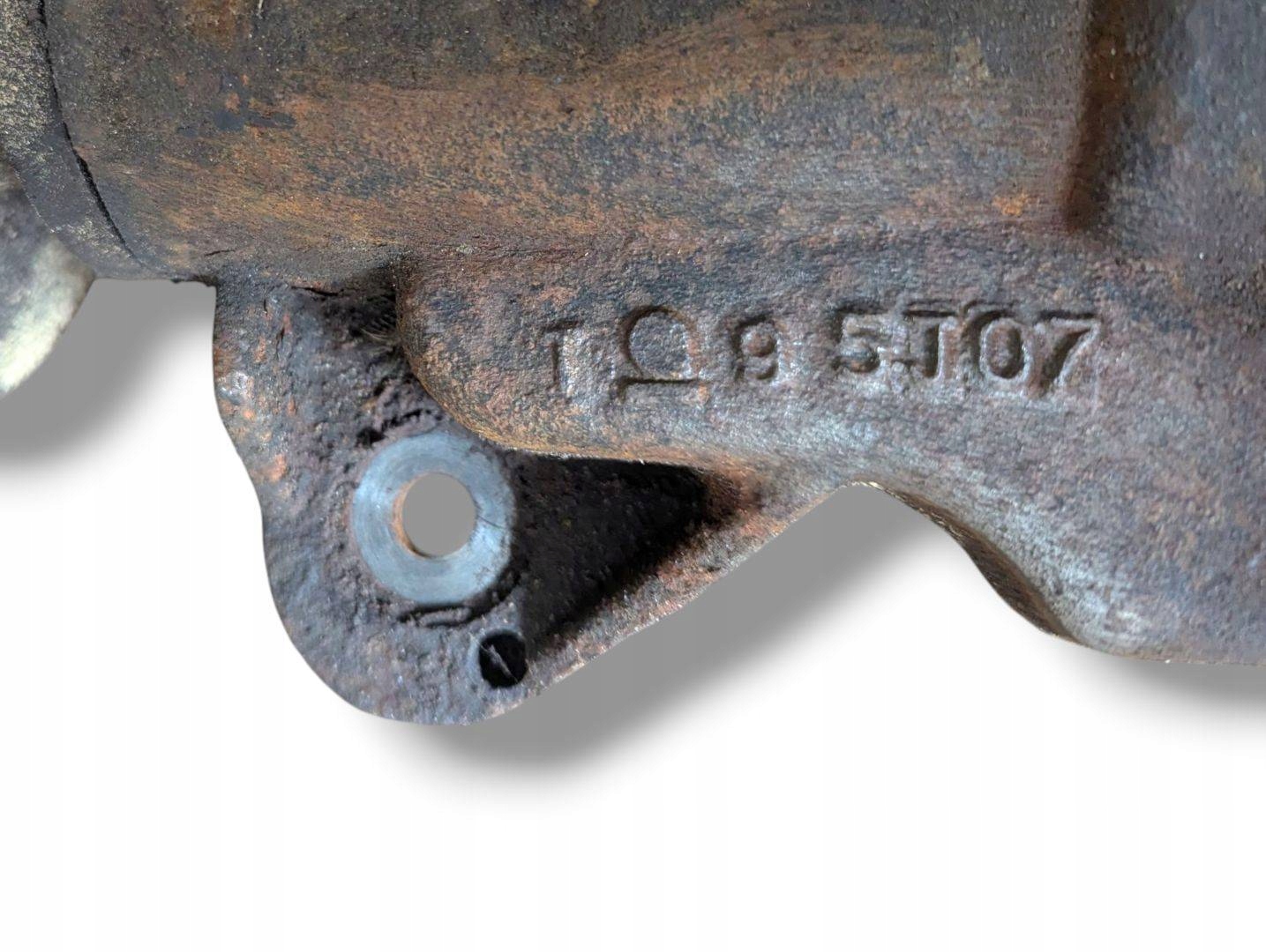 front differential diff Mitsubishi Pajero 3 facelift V70 2005 MR548646