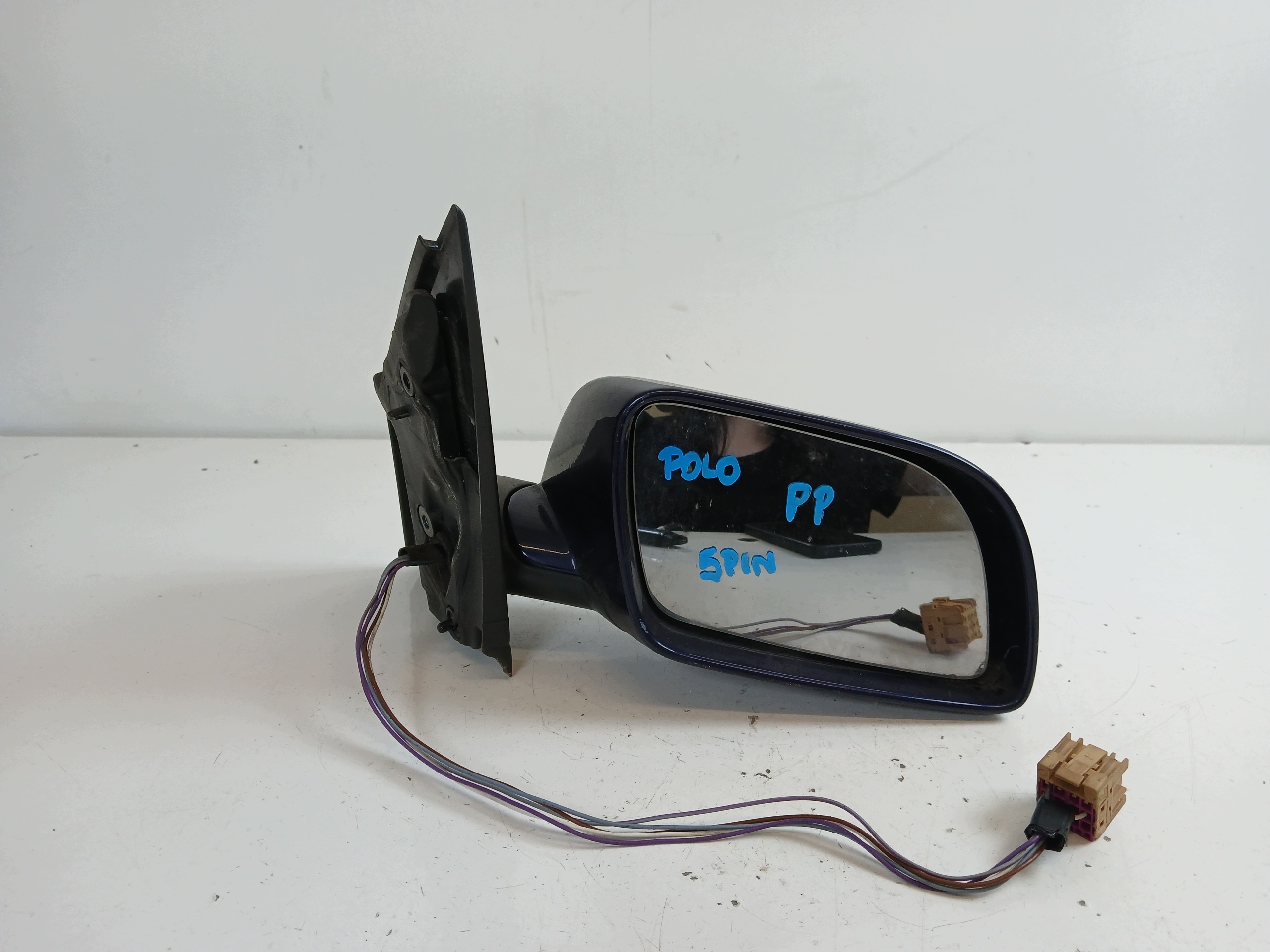 VW POLO 9N mirror right LB5N 5 PIN