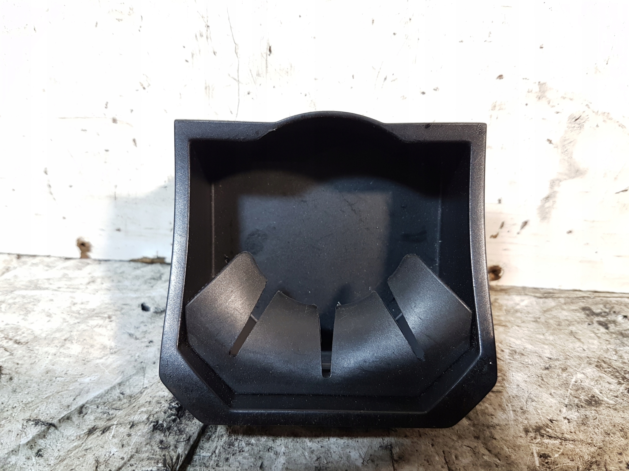 бардачок на вклад lancia THESIS