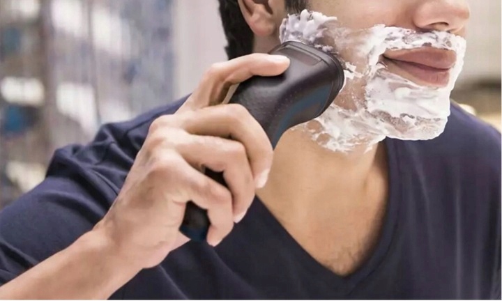 ELEKTRYCZNA MASZYNKA DO GOLENIA GOLARKA PHILIPS Typ akumulatora litowo-jonowy