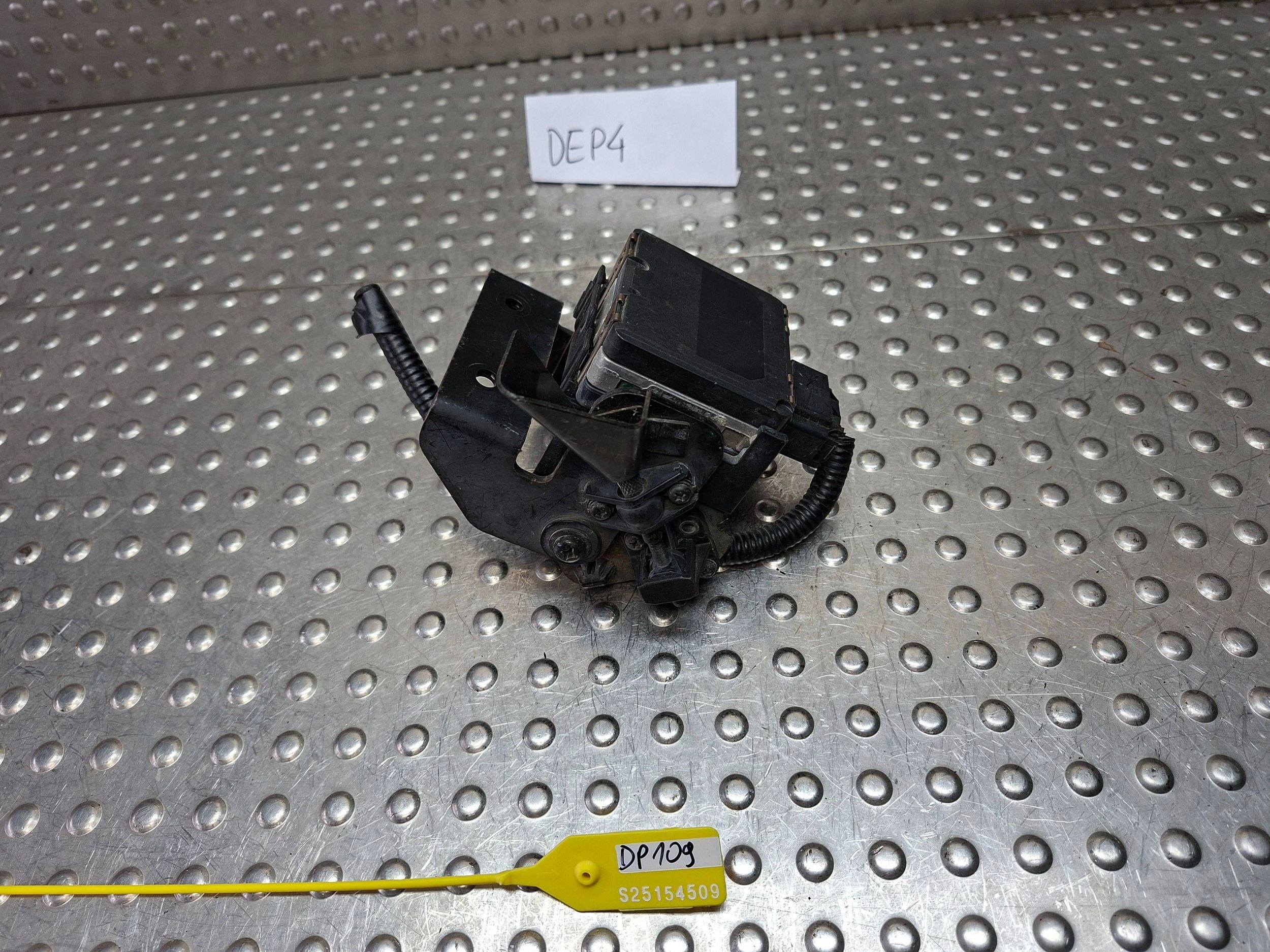 RADAR NISSAN PULSAR 14- 28438-3ZL0A