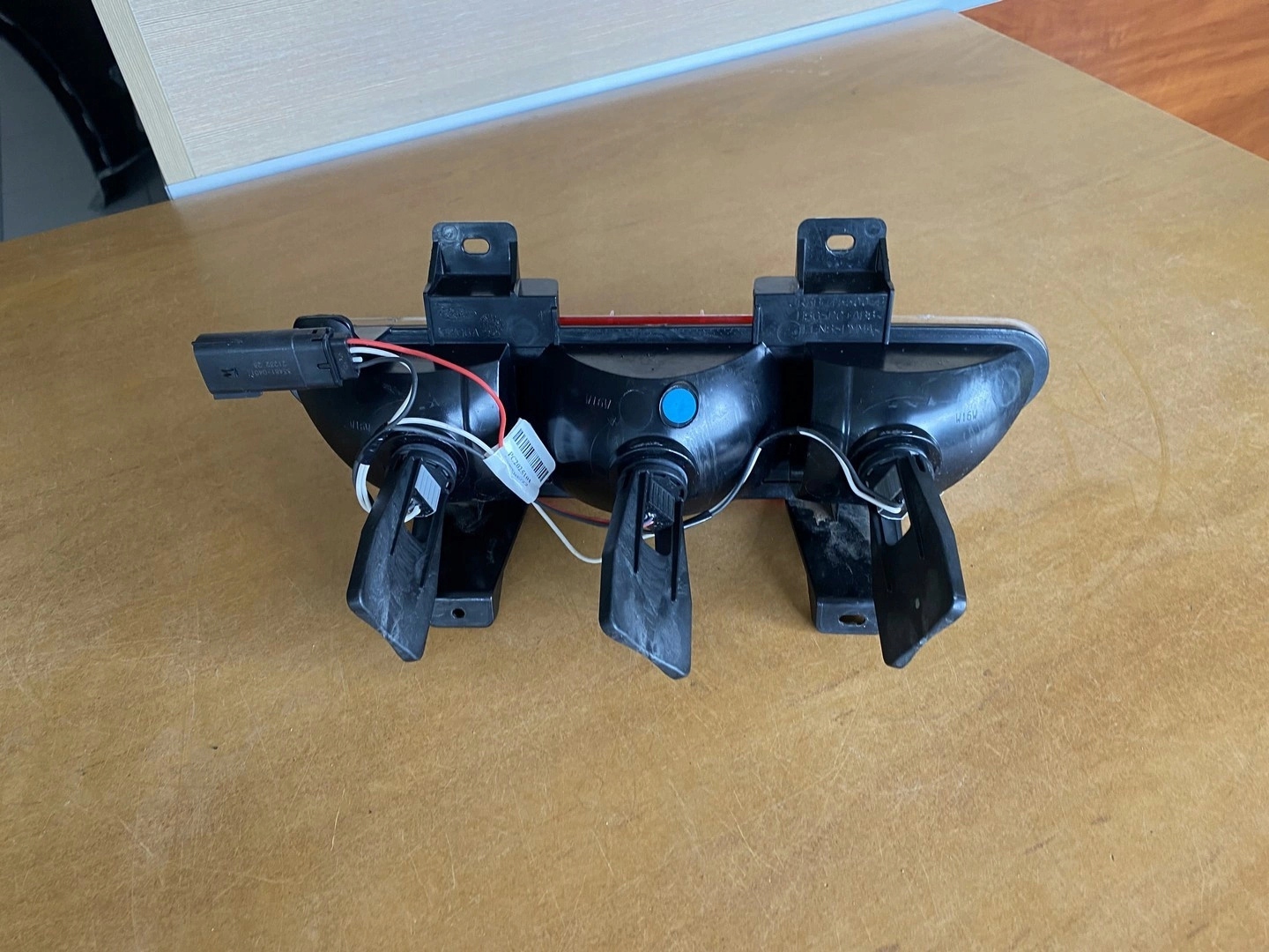 LAMPA TYŁ TYLNA PRZECIWMGIELNA FORD MUSTANG VI LIFT 2019- Typ samochodu Samochody osobowe