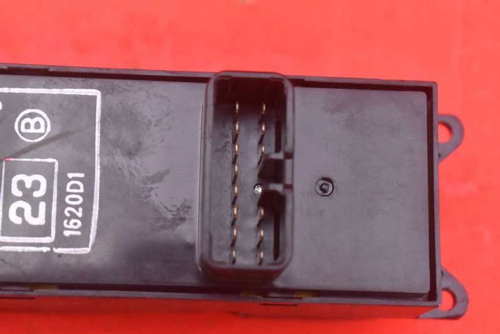 control panel of the window EU 8608A058 MITSUBISHI LANCER 8 VIII 05-11