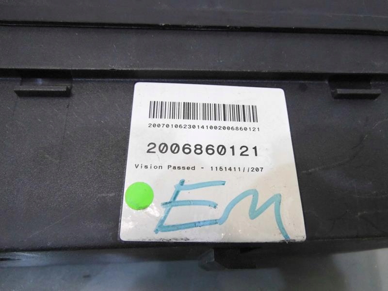 SKRZYNKI BEZPIECZNIKÓW RANGE ROVER SPORT S 3.6 TD Typ samochodu Samochody osobowe