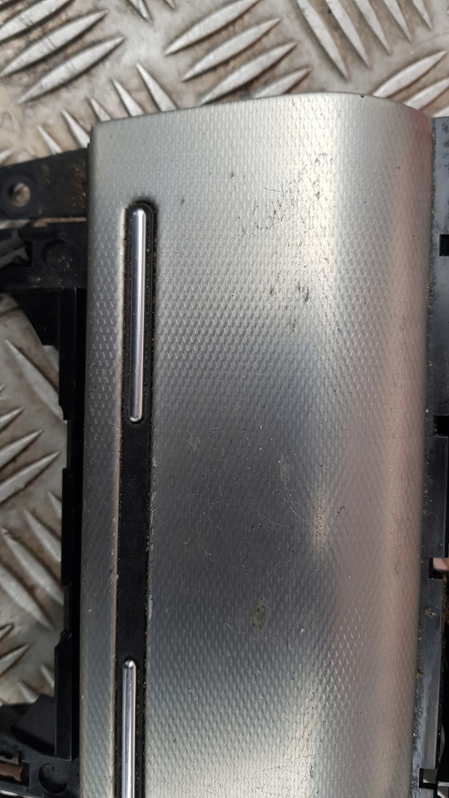 AUDI A4 B6 ashtray passenger compartment 8E0857951F
