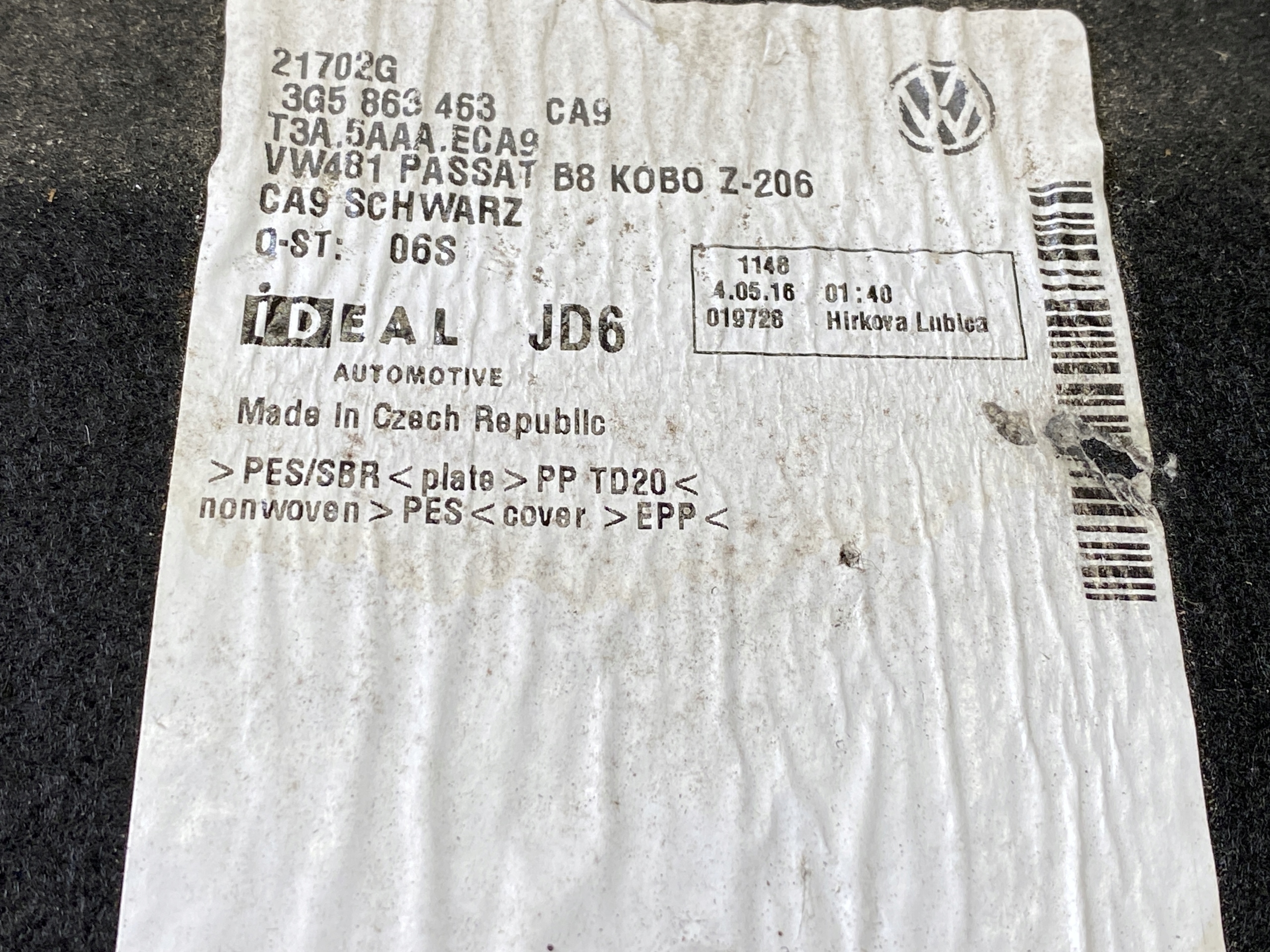 VW PASSAT 3G B8 sedan floor boot 3G5863463