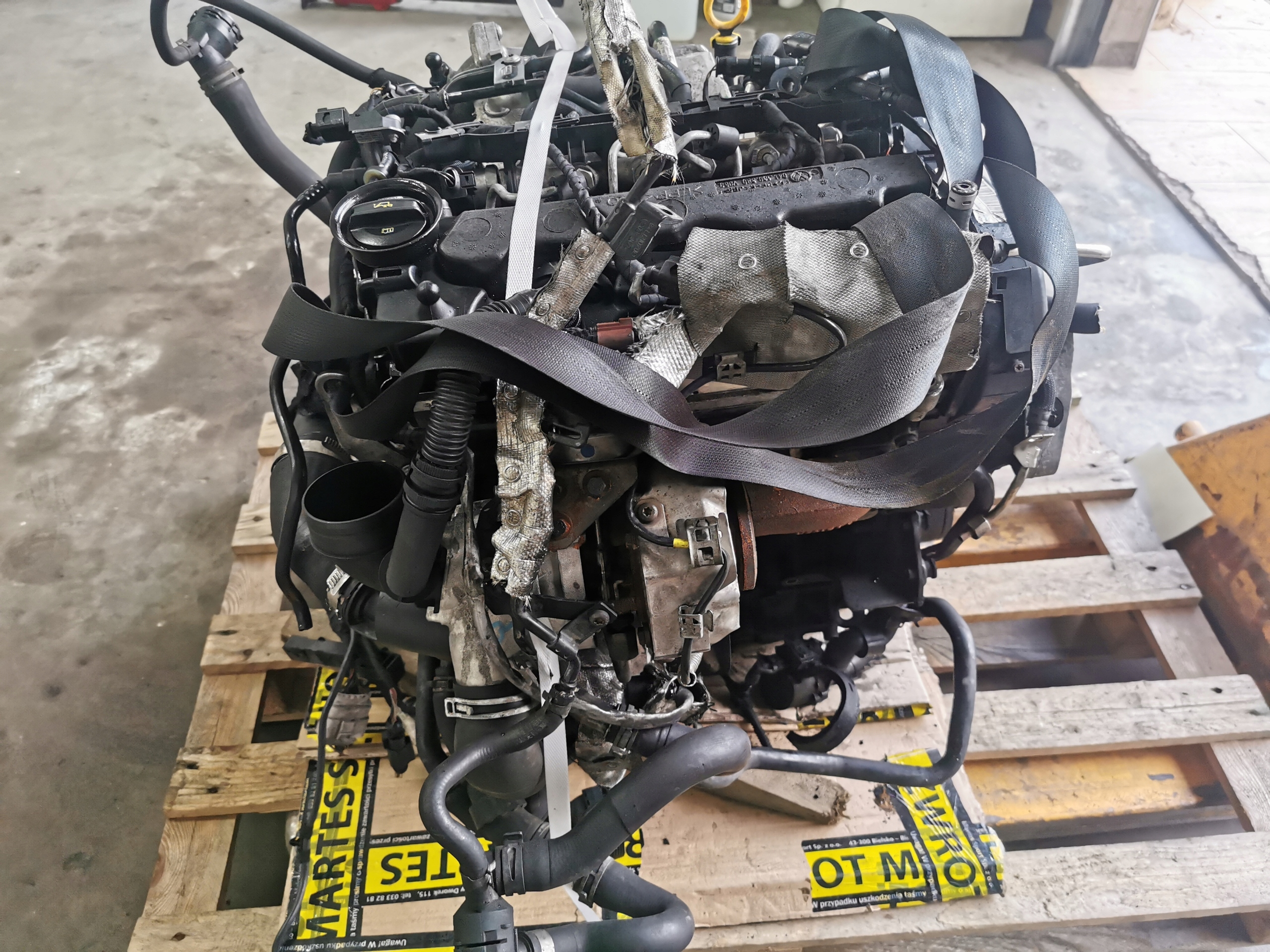 engine complete 1.6 TDI CLH 105KM SKODA OCTAVIA III VW SEAT AUDI