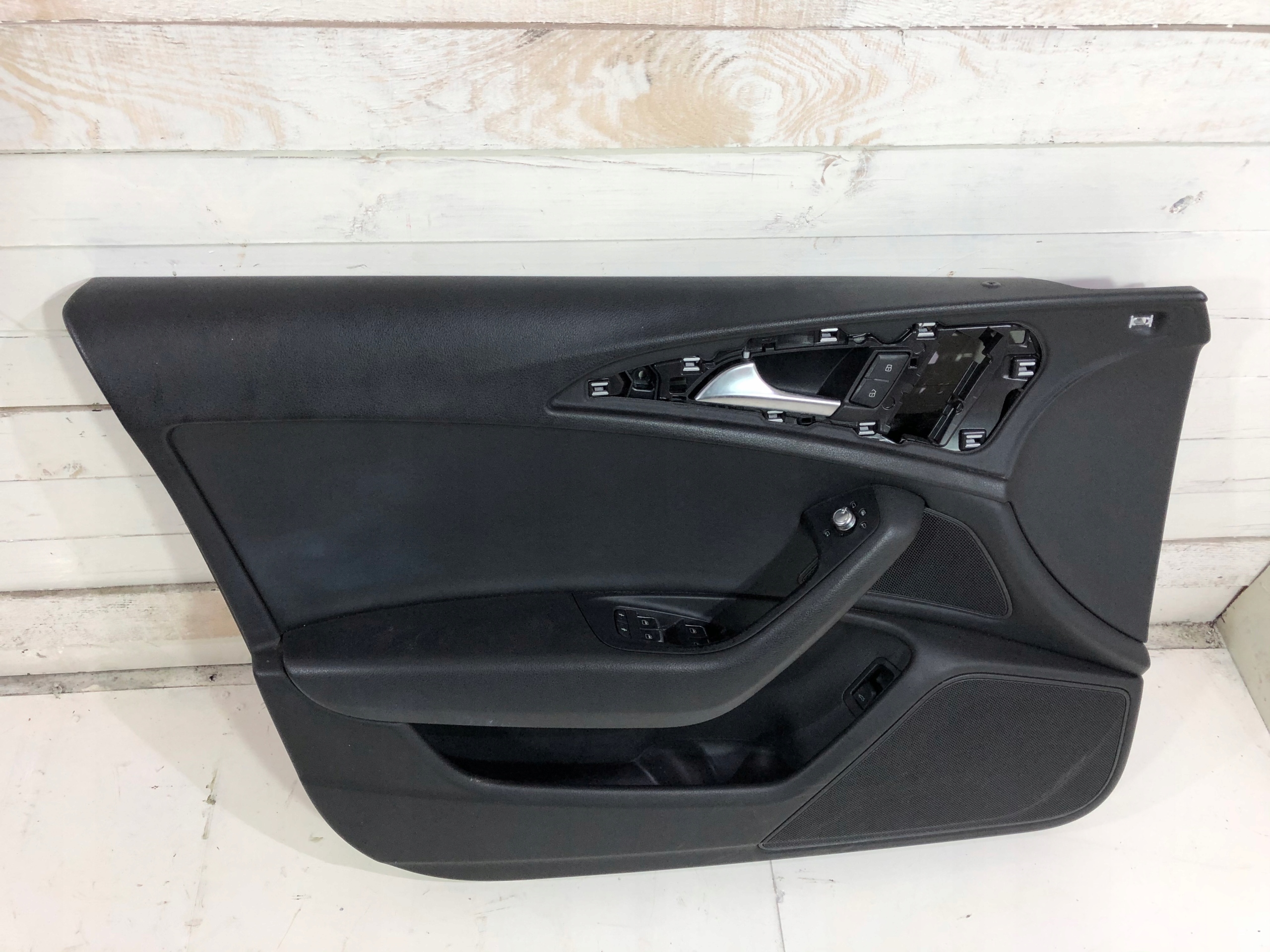 ОБШИВКА ДВЕРІ ЛІВИЙ ПЕРЕД AUDI A6 C7 SKORA EU ! LED