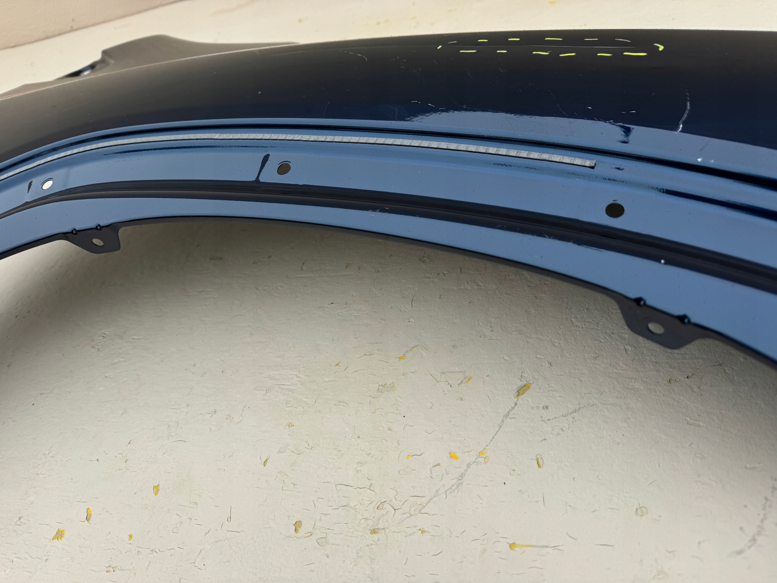 SUZUKI SX4 S-CROSS II 2 22R- BŁOTNIK PRAWY PRZÓD PRZEDNI Typ samochodu 4x4/SUV Samochody osobowe