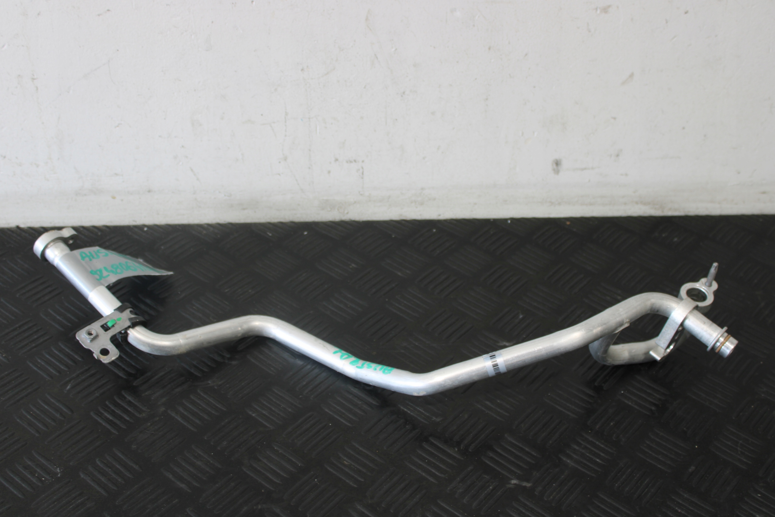 hadice vedení klimatizaci RENAULT AUSTRAL 924806412R