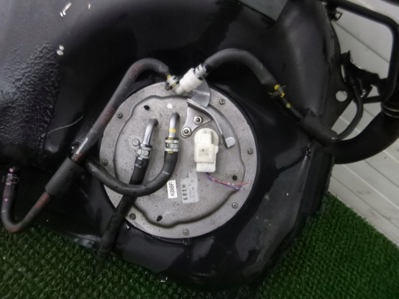 MAZDA CX-5 II 17-21 2.2D complete fuel tank