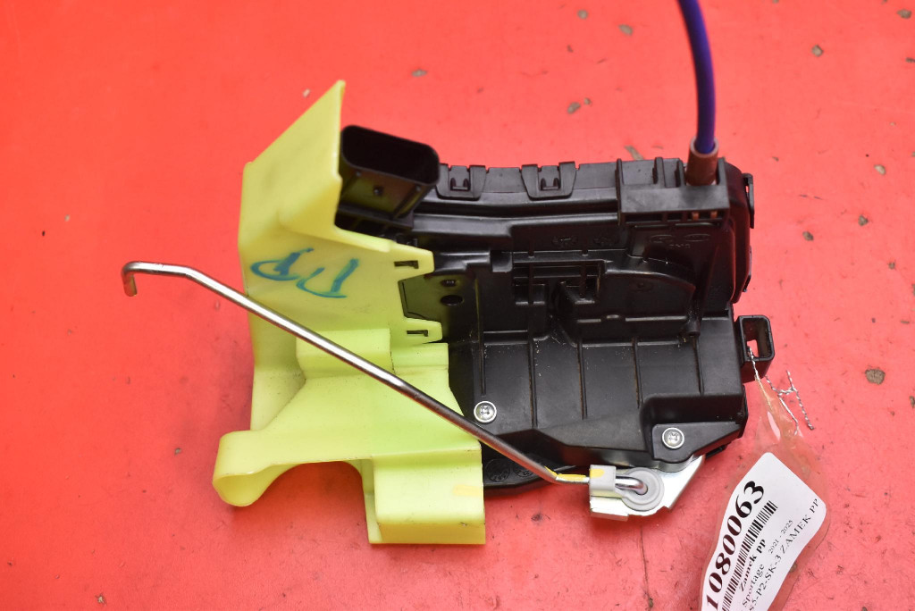 lock door right front front EU 81320-R2000 KIA SPORTAGE 5 V 21-25