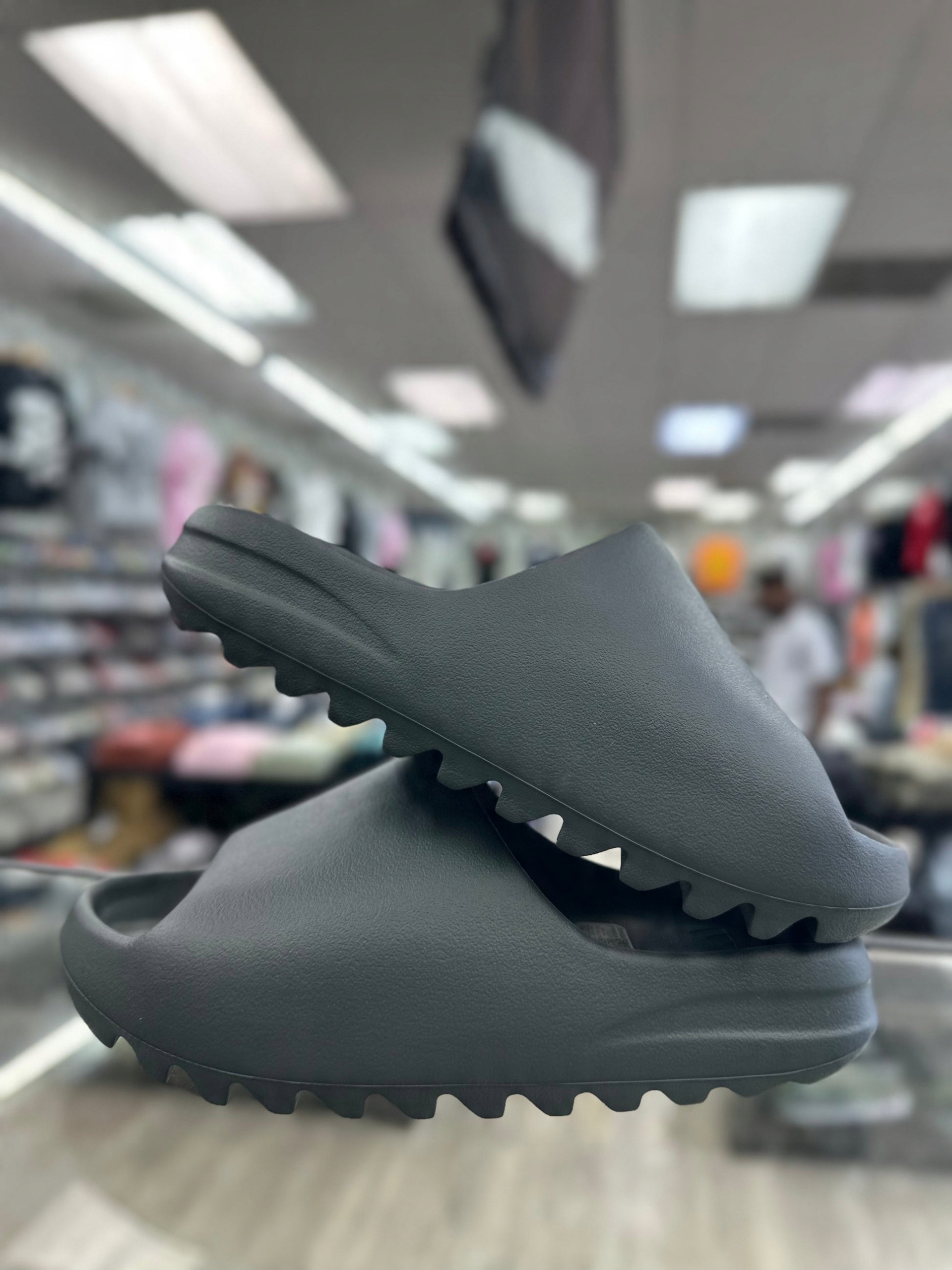 Klapki Adidas Yeezy Slide Slate Grey 40.5 US7 - 13851103500