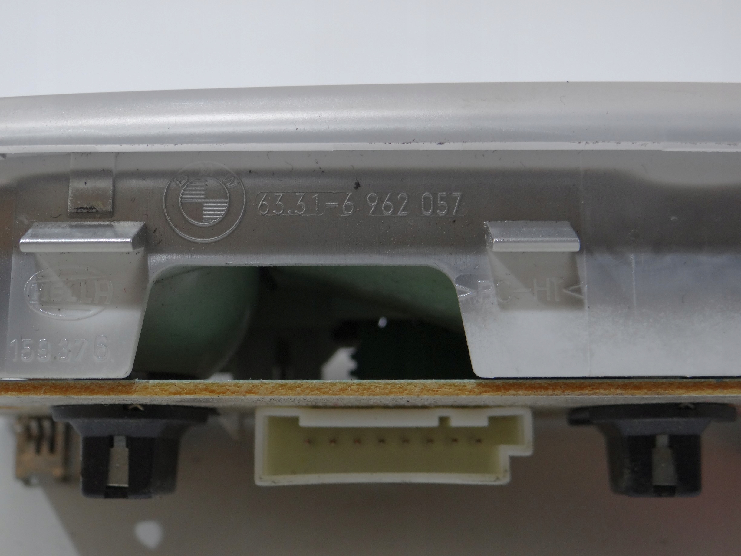 OSWIETLENIE cabs BMW E60 E61 6962057 (4279285)