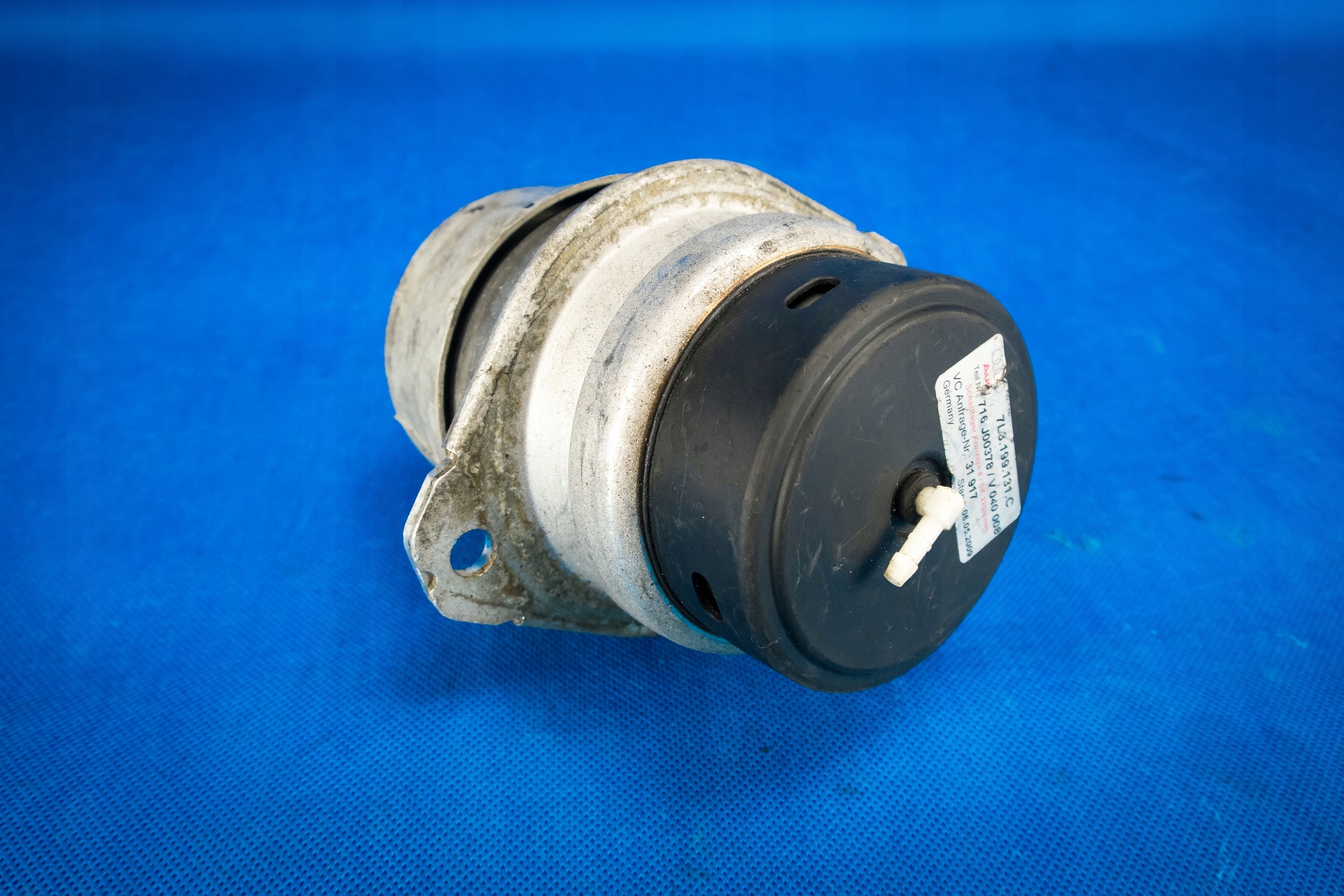 engine mount Audi Q7 4L Lift 7L8199131C
