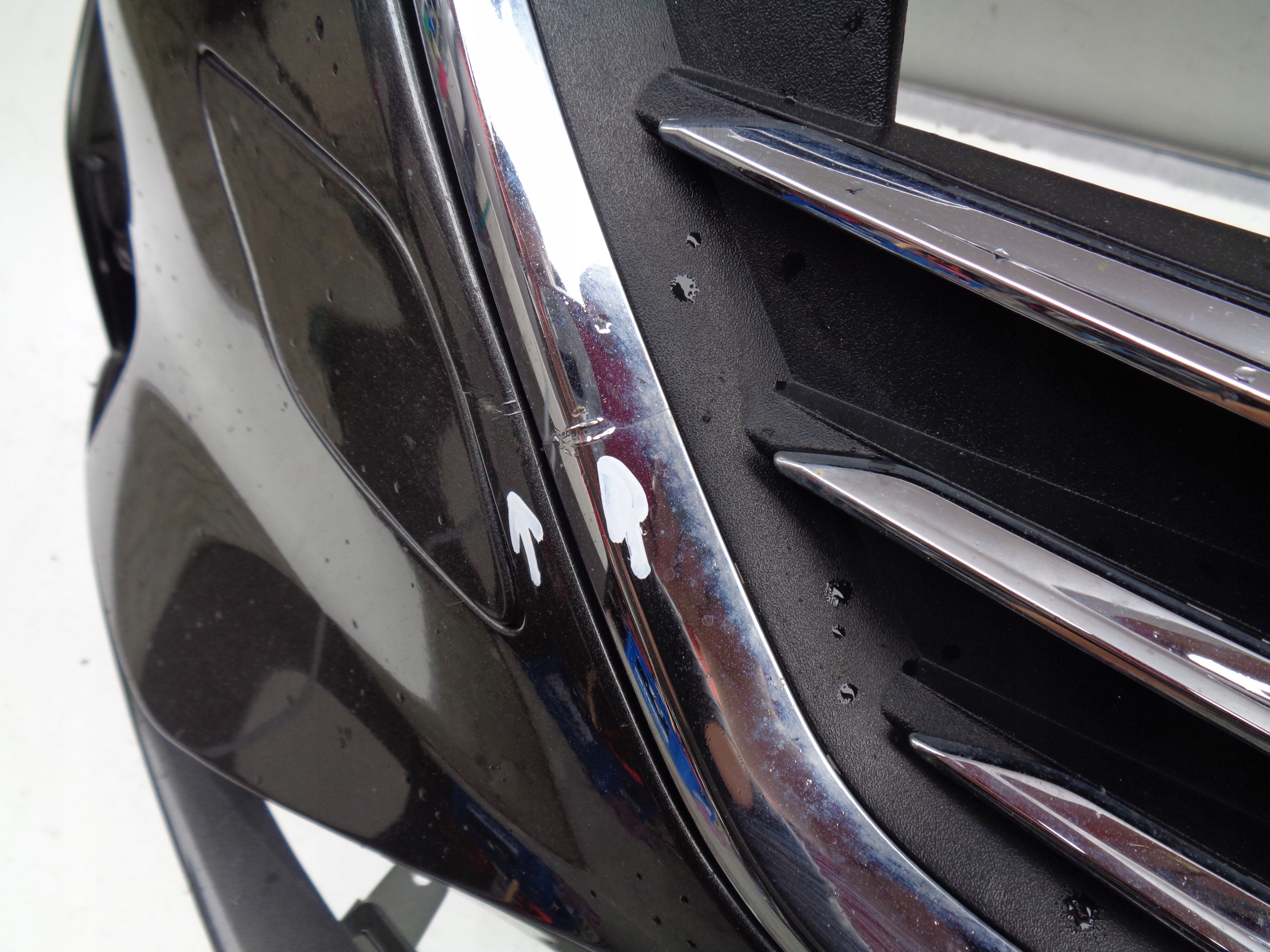 Frontstoßstange FORD FOCUS MK4 18- NR 35437