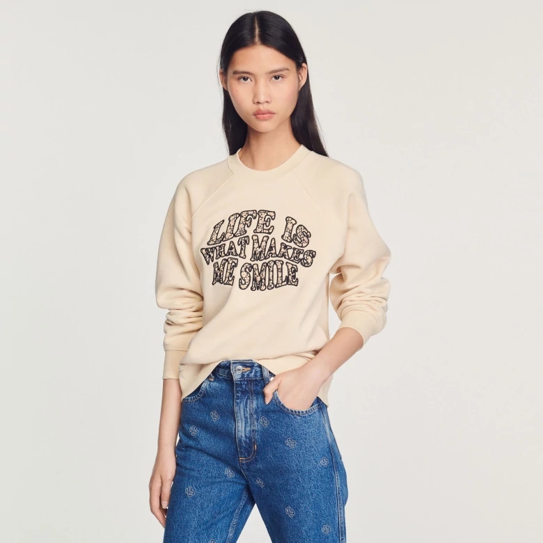 Mikina Sandro Život je to, co mi dělá úsměv na tváři