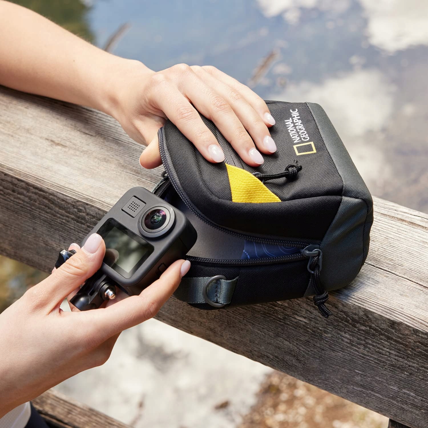NATIONAL GEOGRAPHIC Torba Na Aparat Kompaktowy Akcesoria Czarna — miniatura 8