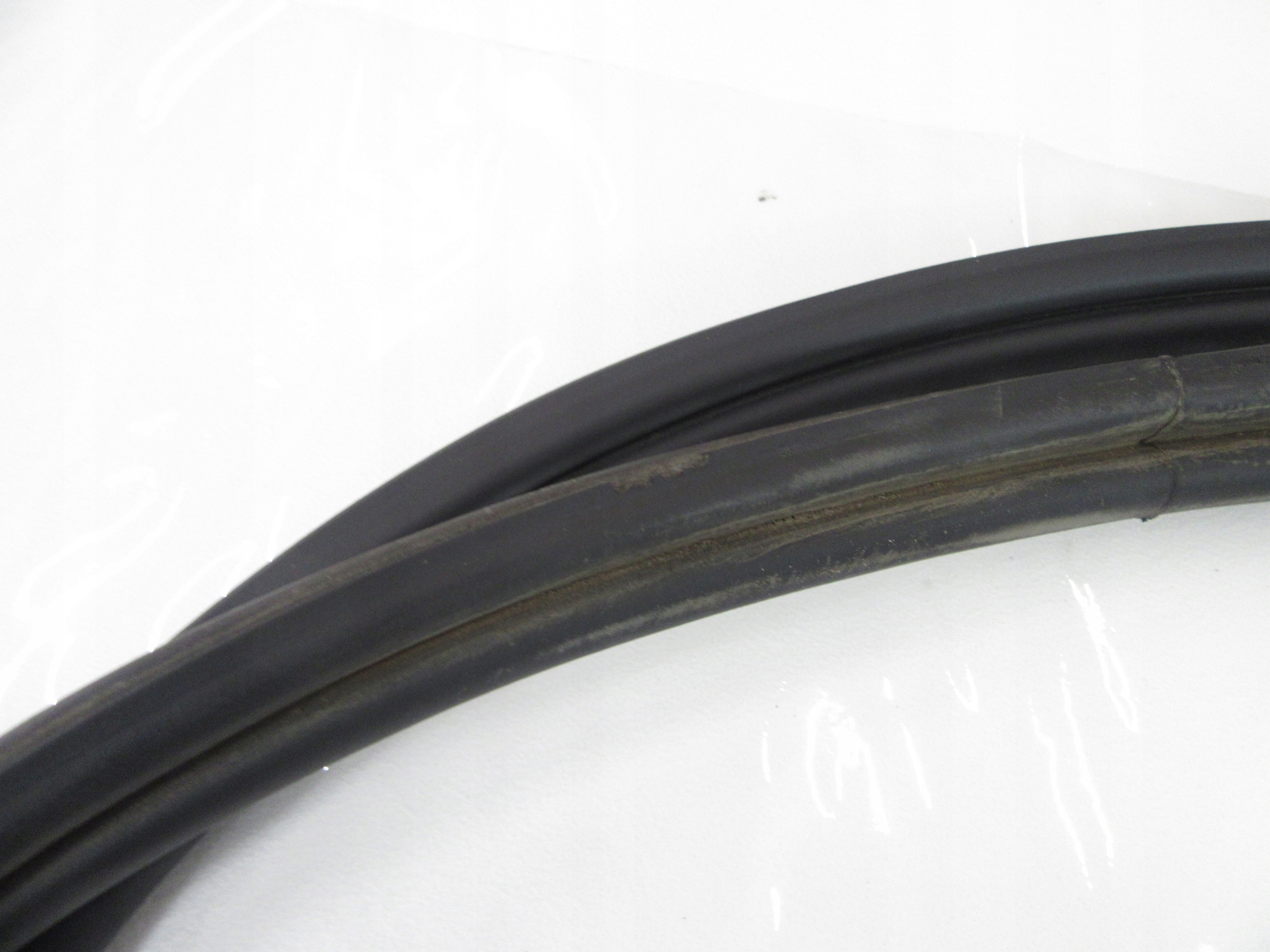 gasket bonnet boot BMW e83 X3