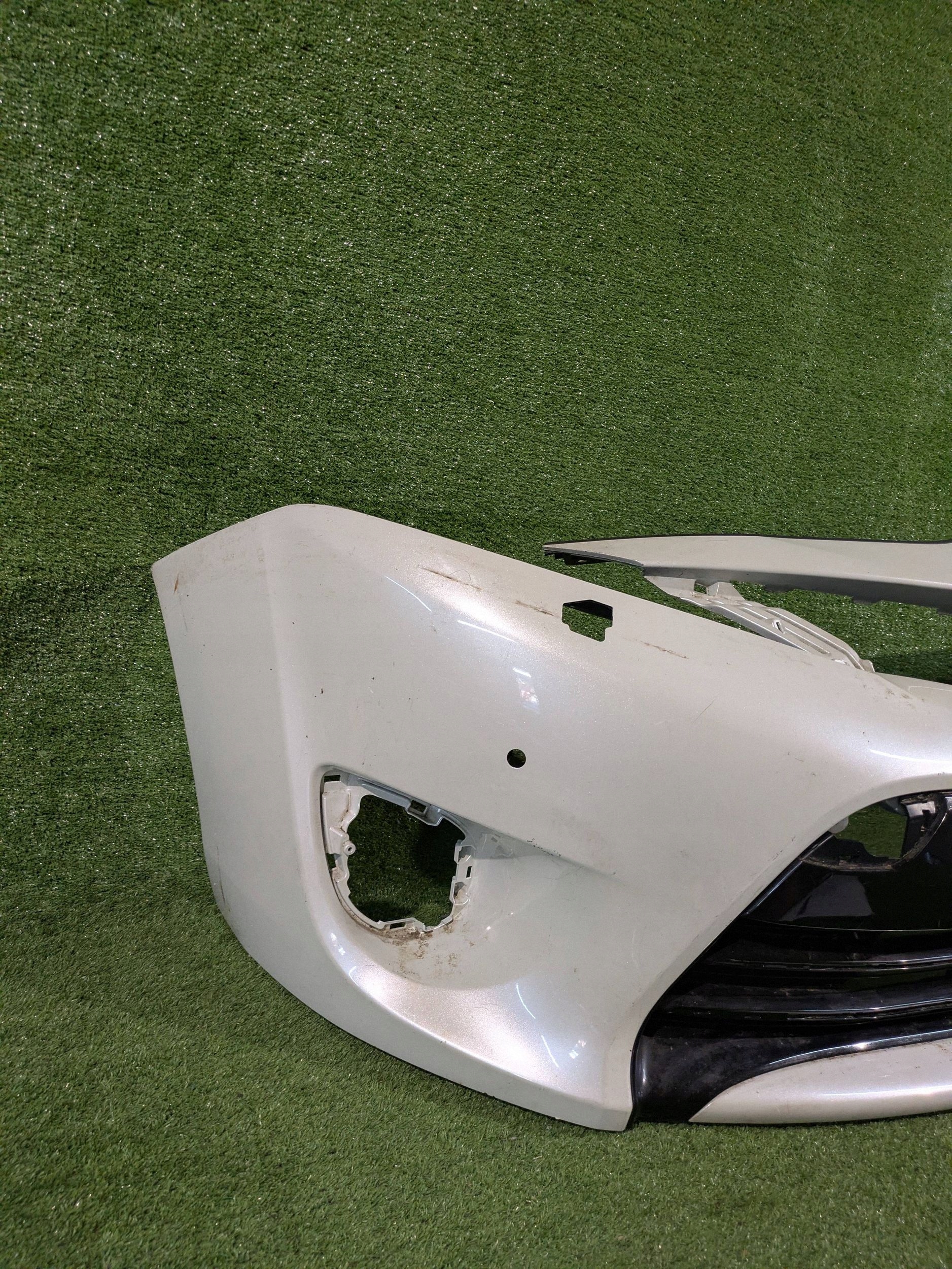 front bumper front TOYOTA VERSO LIFT 13-18 NR.Z9092