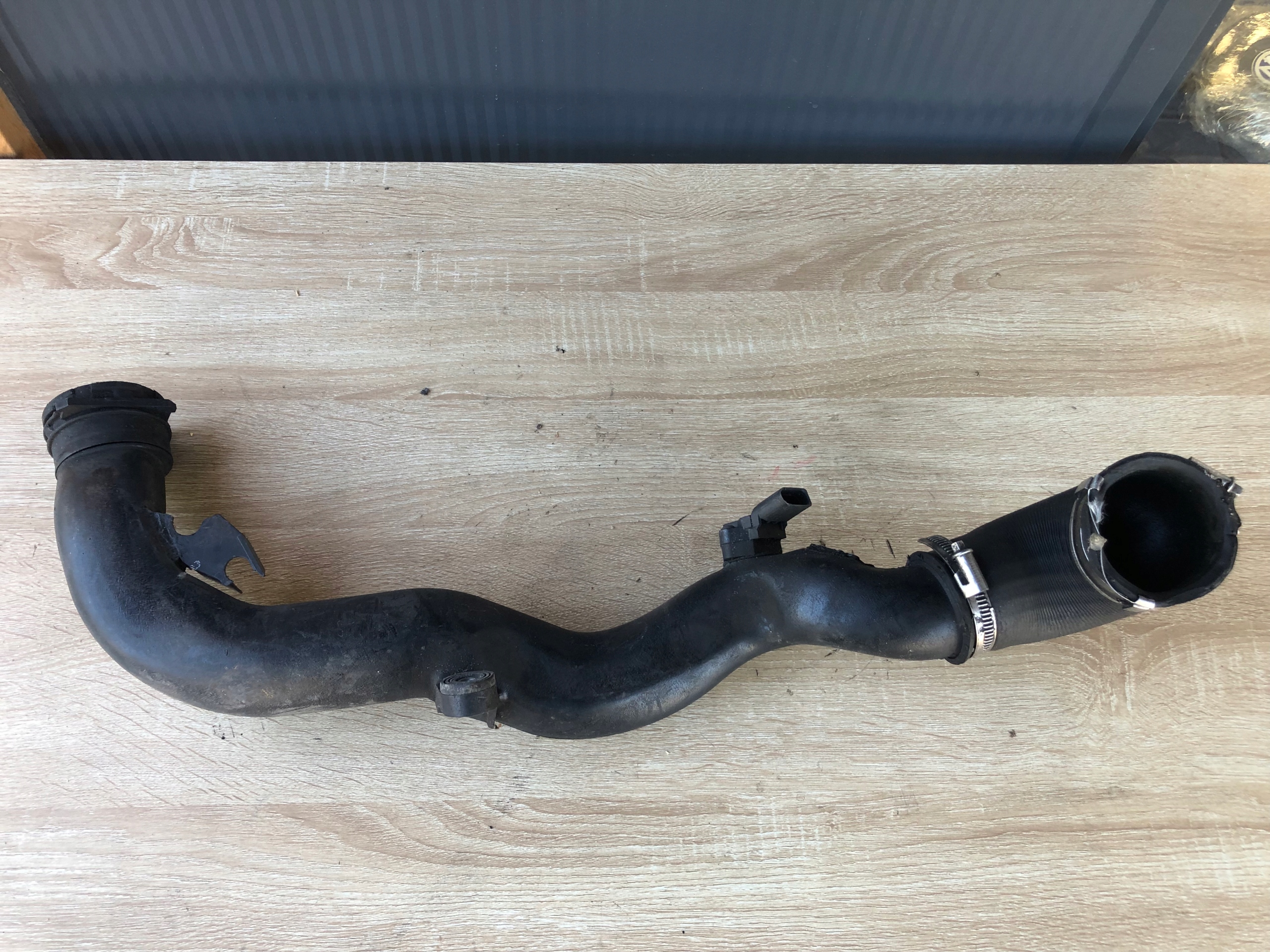 rohr intercooler VW SKODA AUDI 1K0145770AK