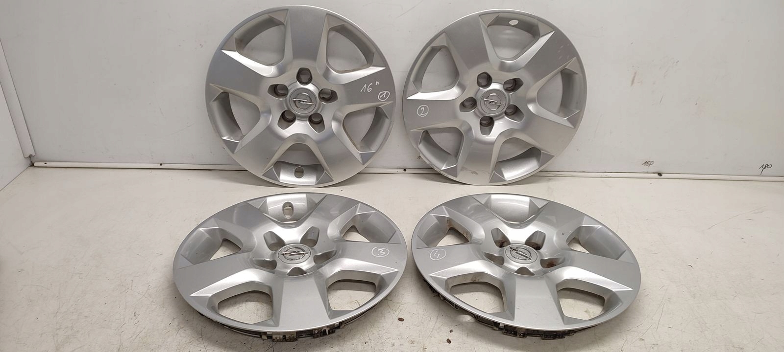 decorative disc cover cover 16" cali Opel