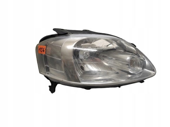 VW FOX 03-09 LAMPA PRAWA PRZÓD