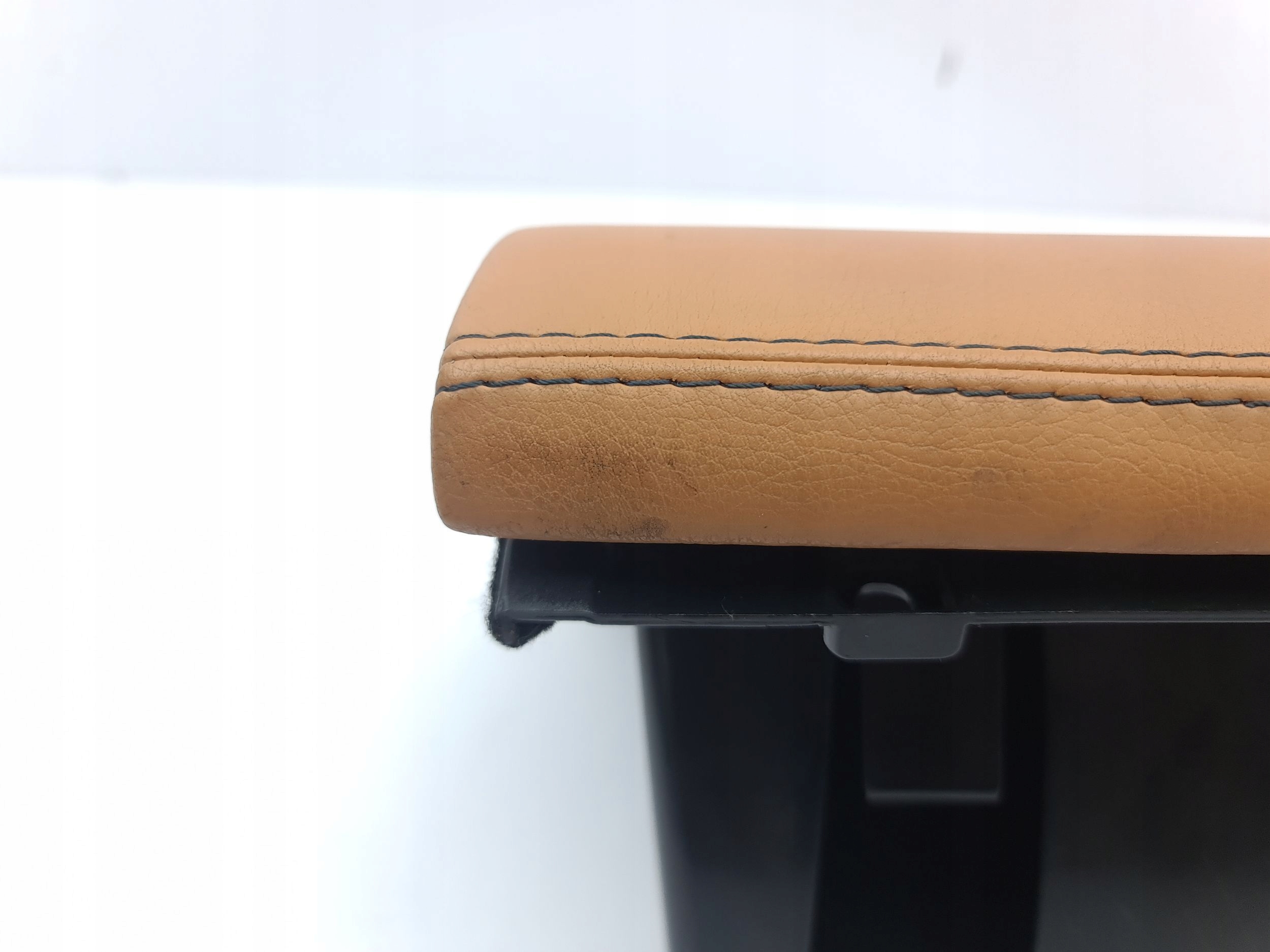 MASERATI QUATTROPORTE 2008 бардачок