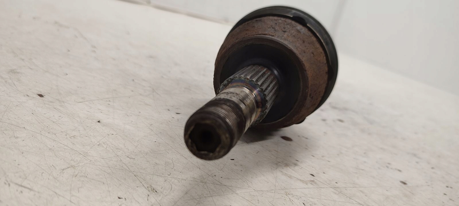 semi-axis left short. Ford Focus MK3 1,0 Ecoboost