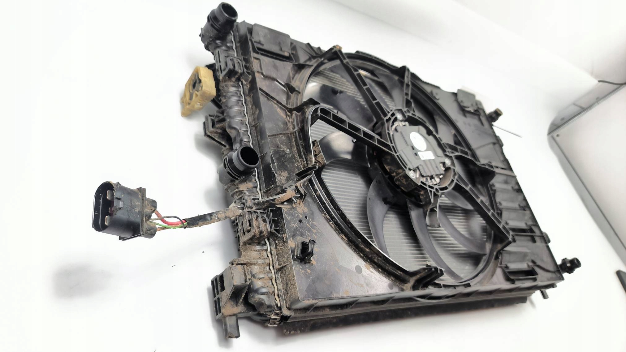 KOMPLET chladiče ventilátor 1.5 TSI VW TAIGO
