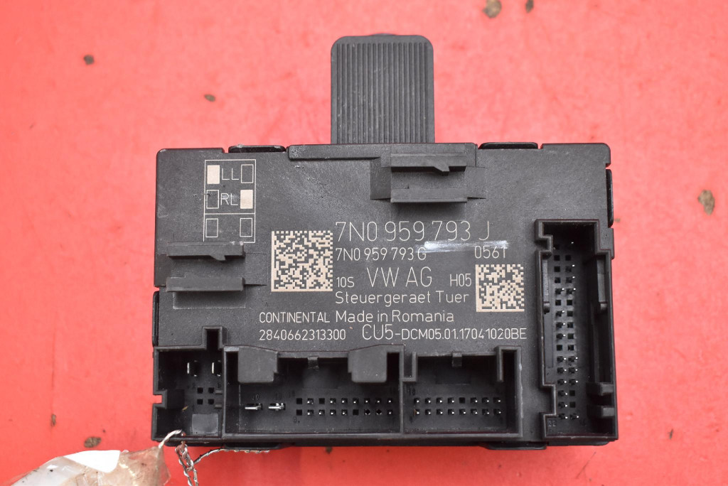 control unit module door left front 7N0959793J SKODA YETI 1 and LIFT 13-18