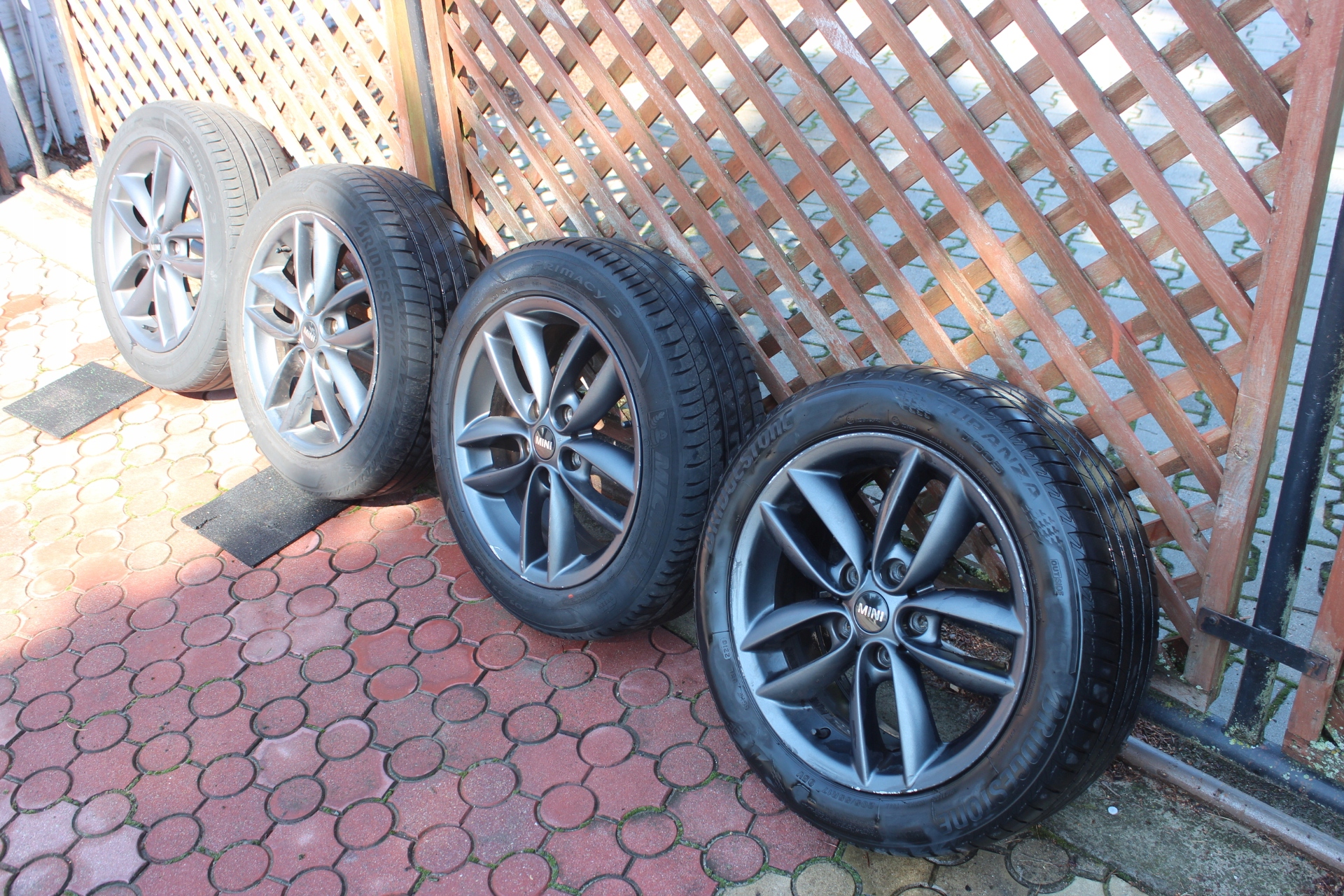 Koła Letnie Felgi Aluminiowe Mini Cooper Countryman S 205/55 R17 Marka opon Goodyear