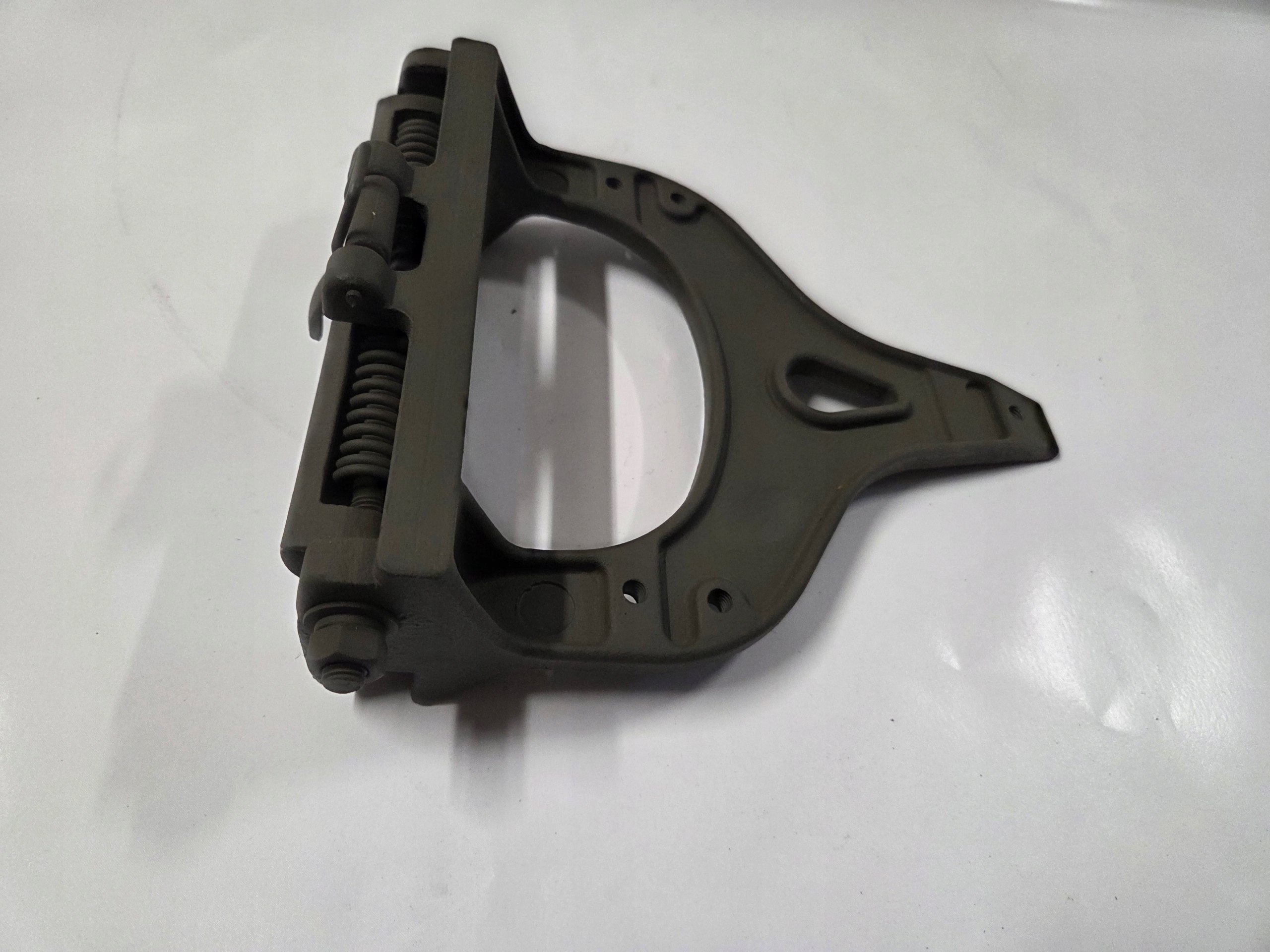 Držák, upevnění, rukojeť boxu na nářadí Sahara Bmw R75 Zundapp