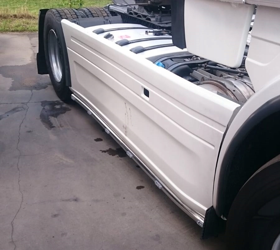 Orurowanie boczne, międzyosiowe Scania R