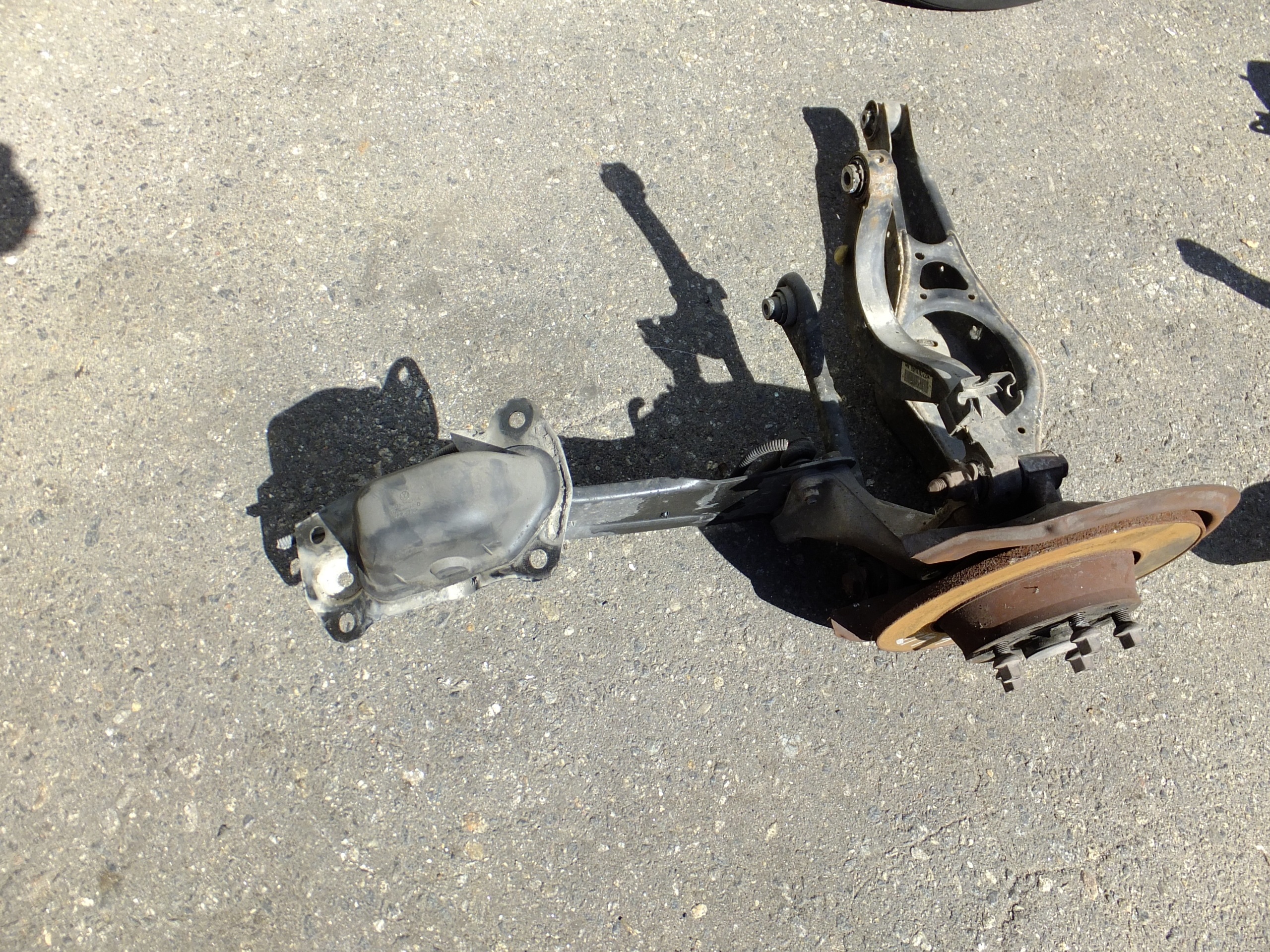 swing arm left rear part vw passat b6 kombi 2007r