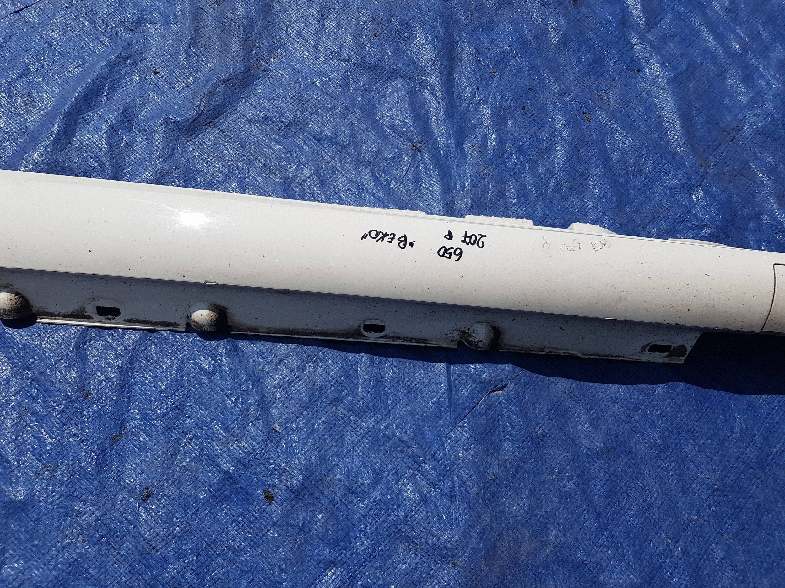 moulding threshold right MERCEDES W207 C207 AMG C650 650