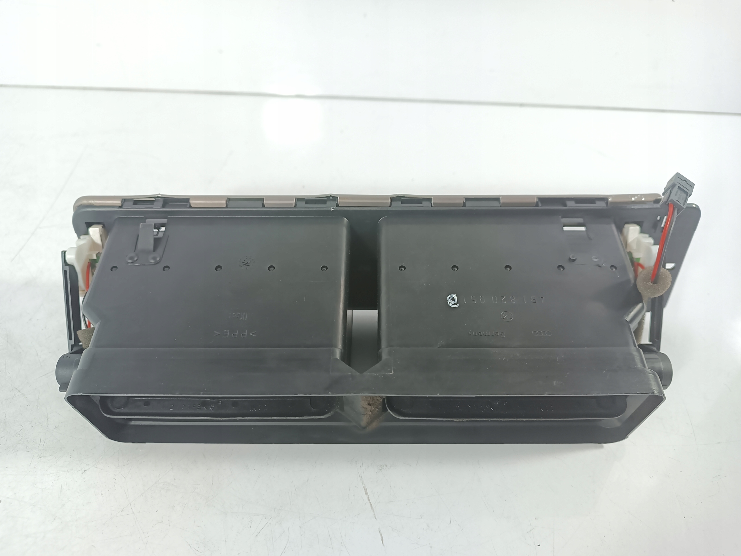 Audi A6 C5 grid air conditioning devices air central OE 4B1820951