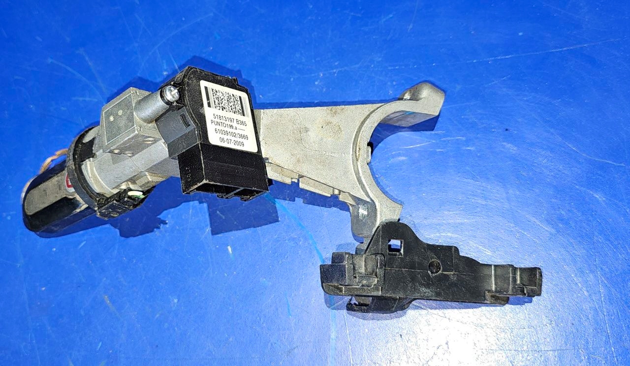 ignition-key module 51813197 FIAT PUNTO EVO 1,3