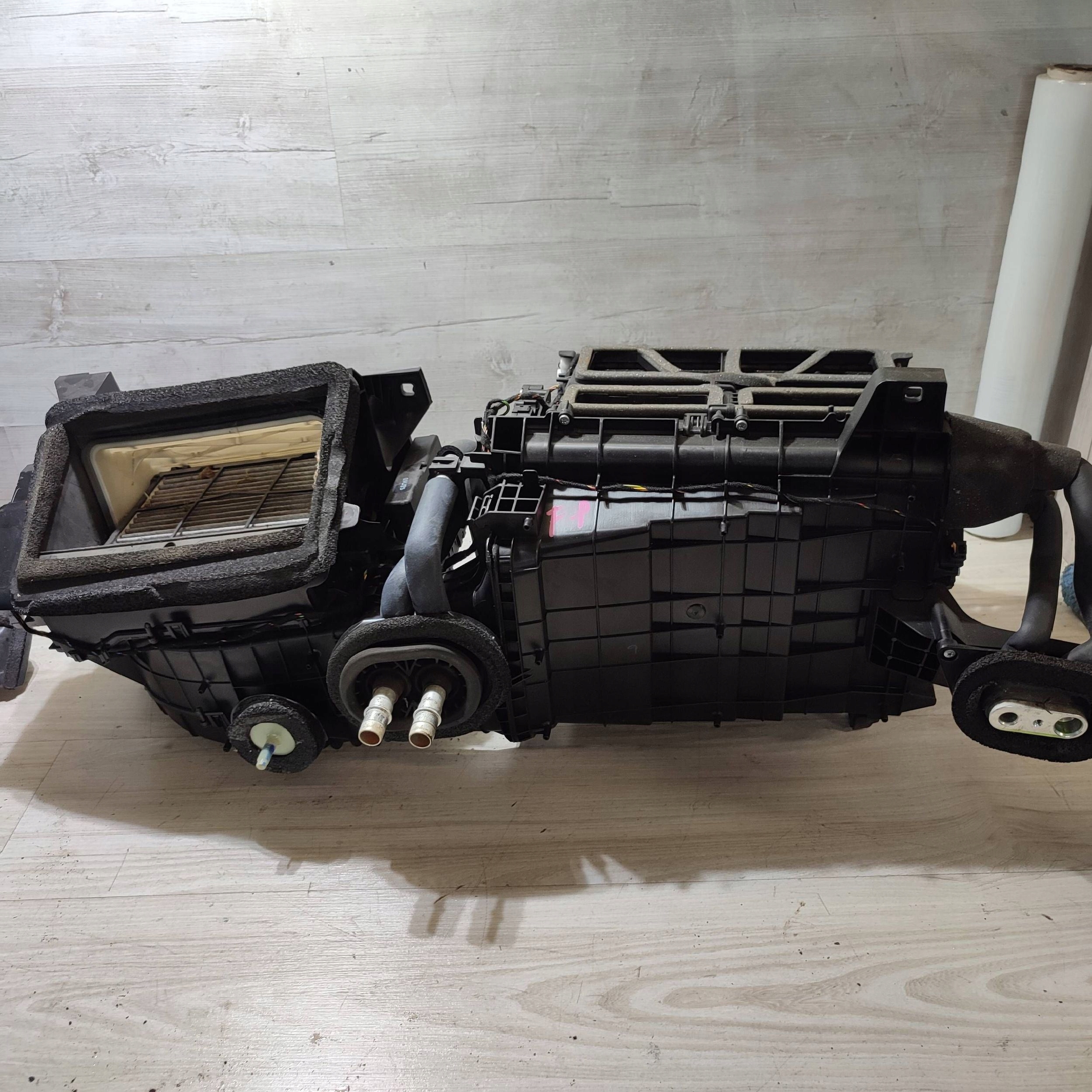 heater Jaguar F-Pace JX6319B555