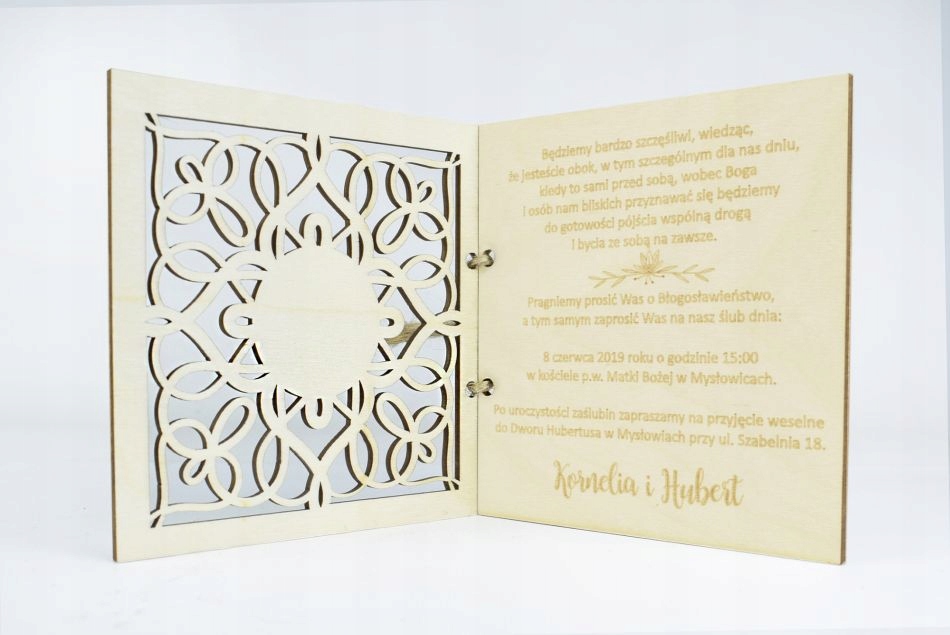 ZAPROSZENIE DLA RODZICÓW PROŚBA O BŁOGOSŁAWIEŃSTWO Kolor dominujący beże i brązy