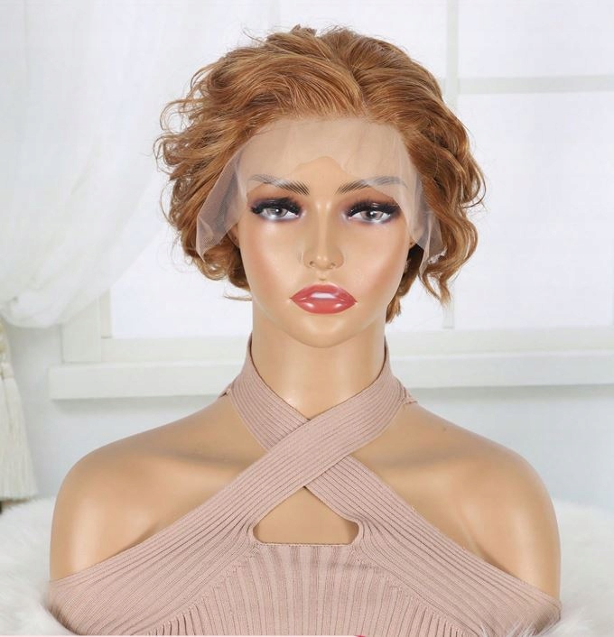 Shein Syntetická Paruka S Krátkými Vlasy