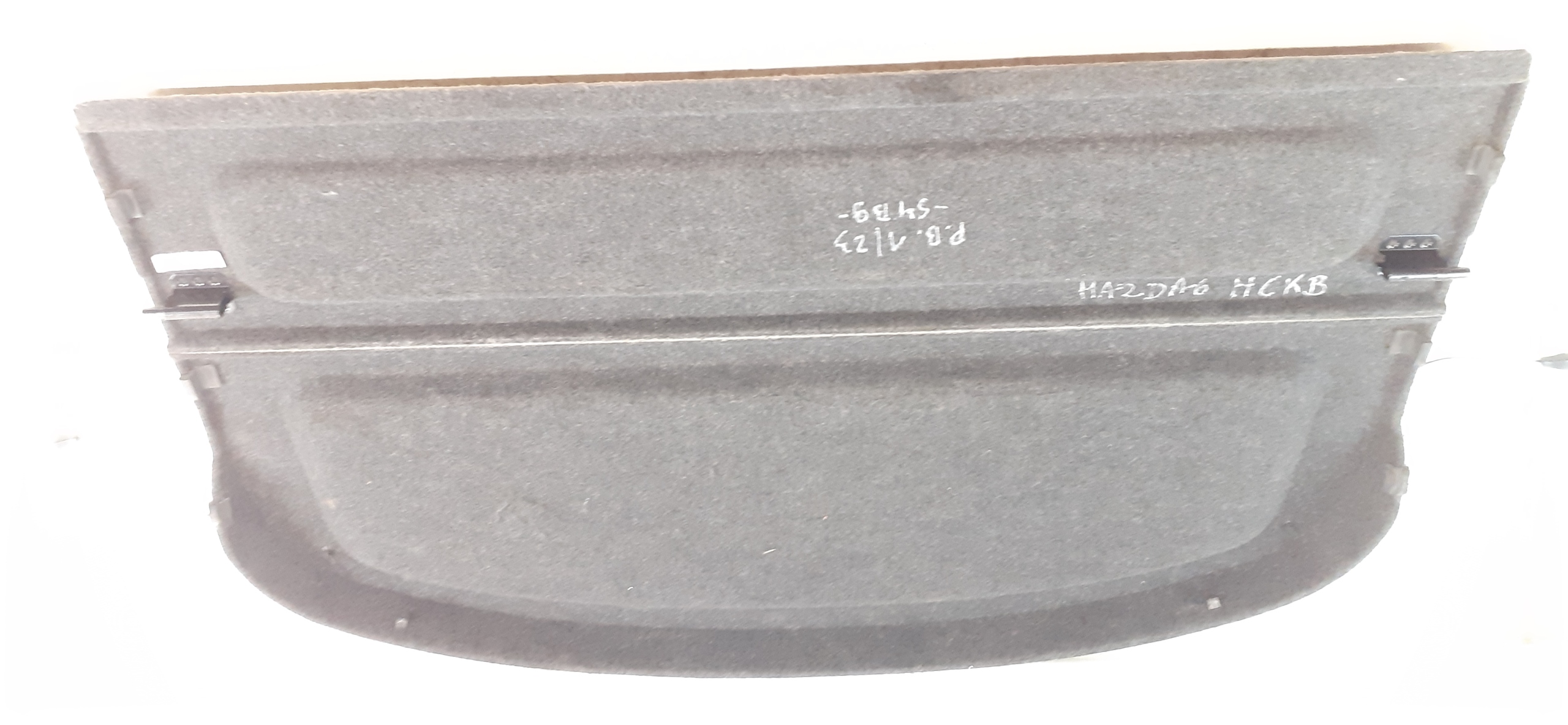 plato kufru Mazda 6 HB