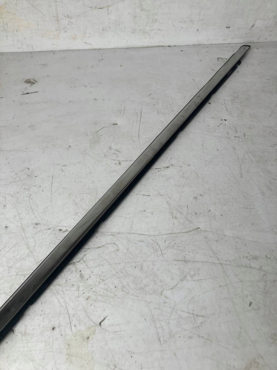 moulding dust door PEUGEOT 308 T9 right front CHROM #27