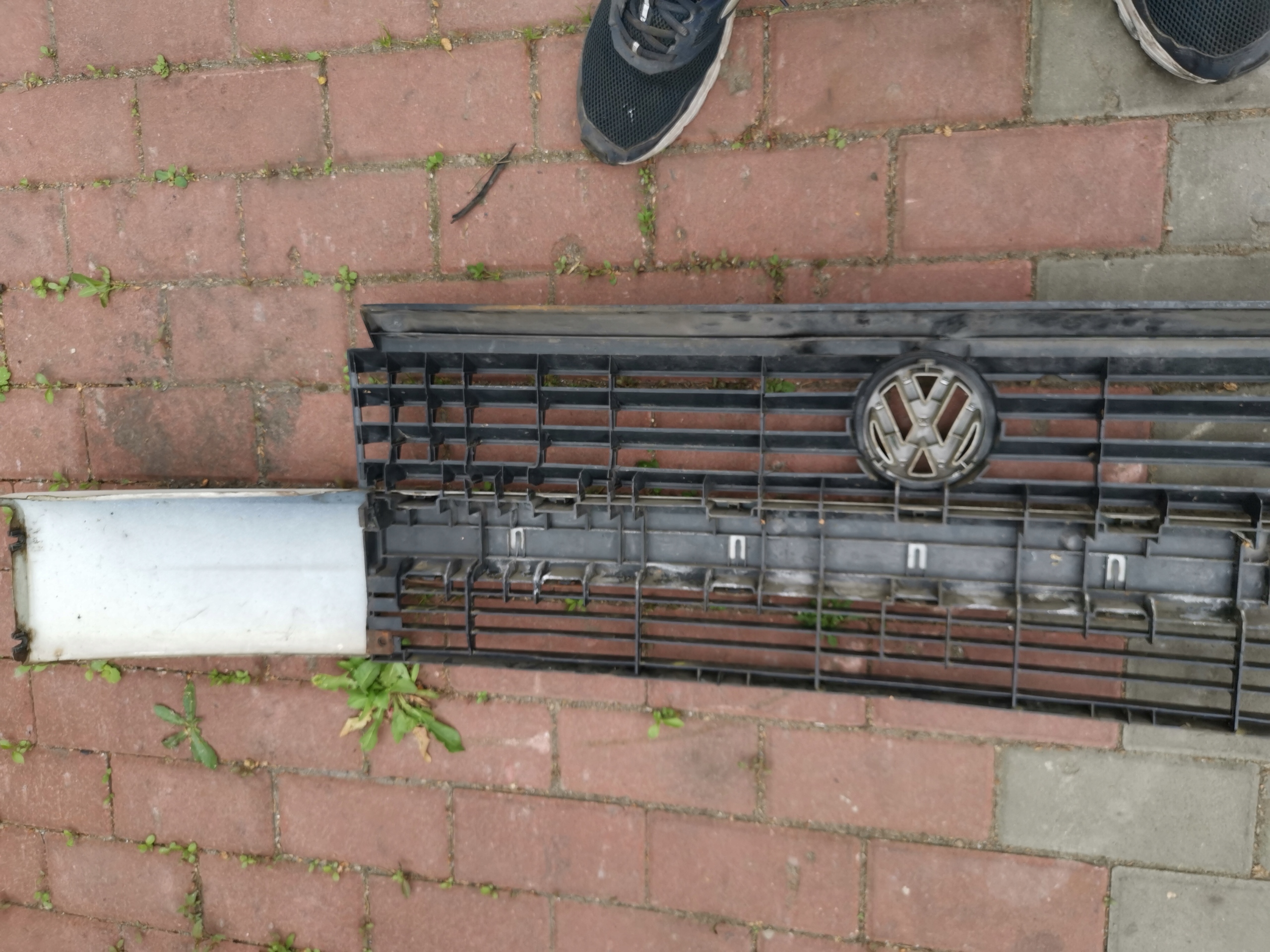 GRILL ATRAPA GRIL VW TRANSPORTER T4 Wersja Europejska