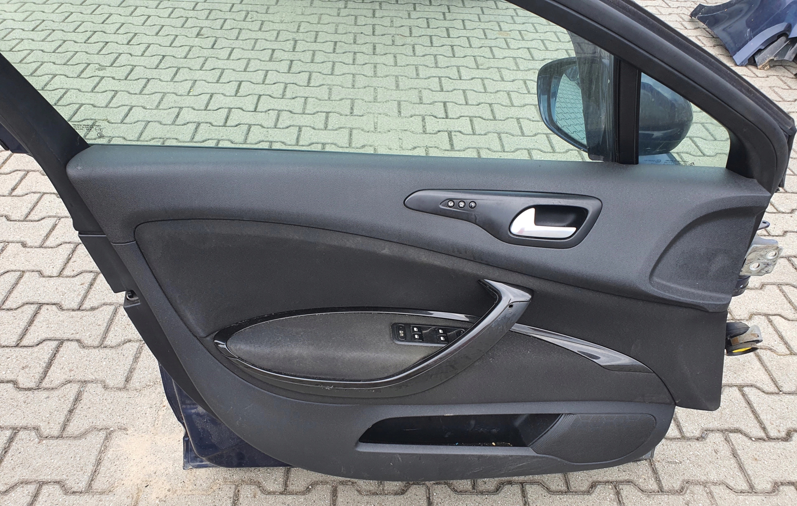 dveře levý předek Citroen C5 III 08- X7 KPKD kmpl