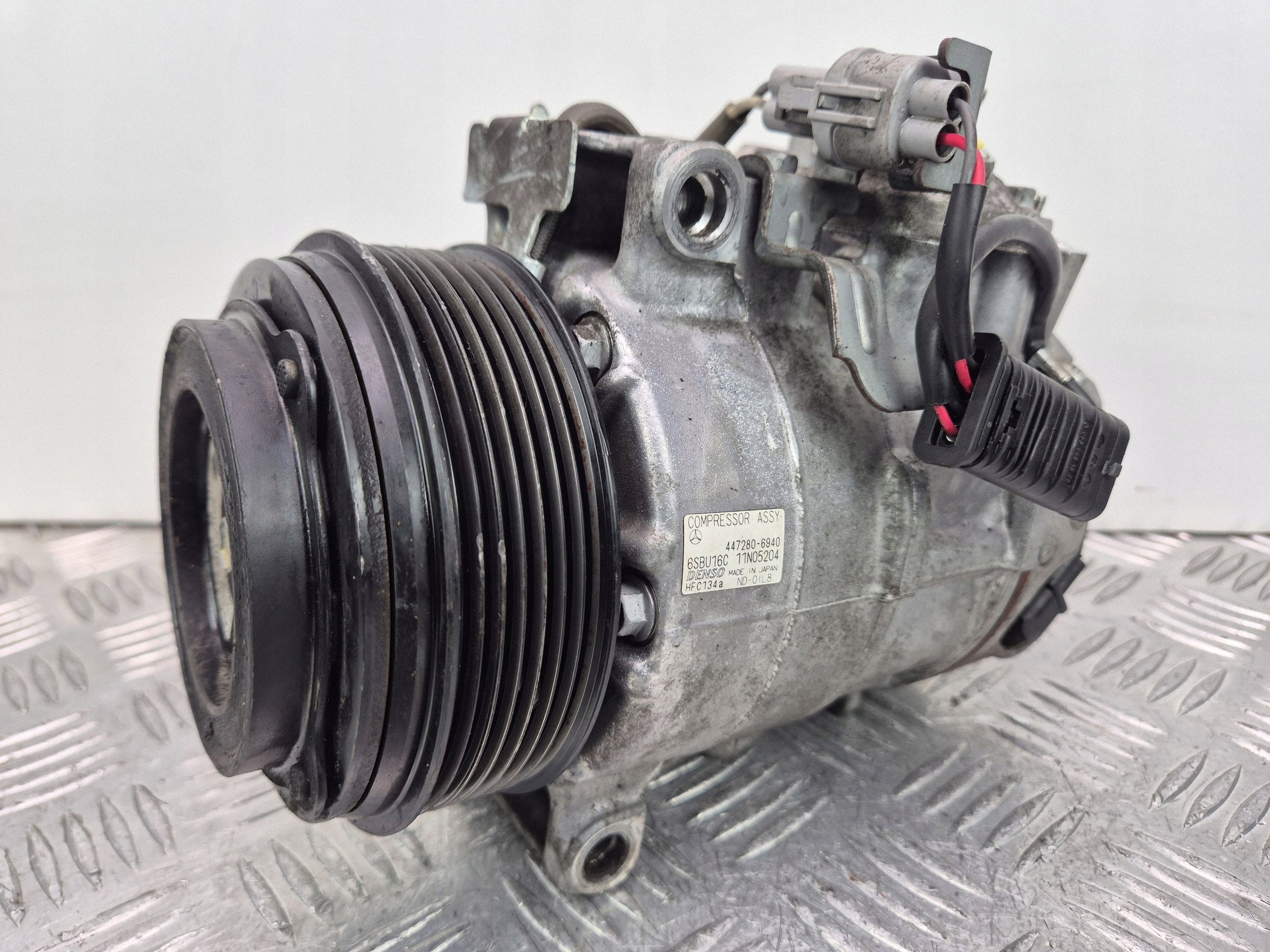Mercedes ML350 W166 OM642.826 klimakompressor A0032306011