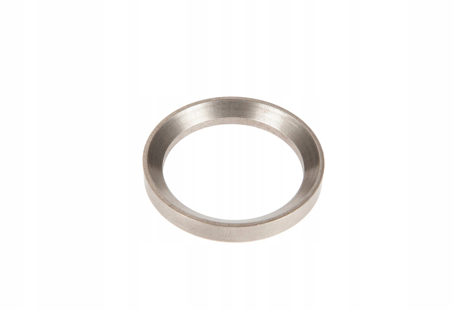 735513M1 Gniazdo zaworu