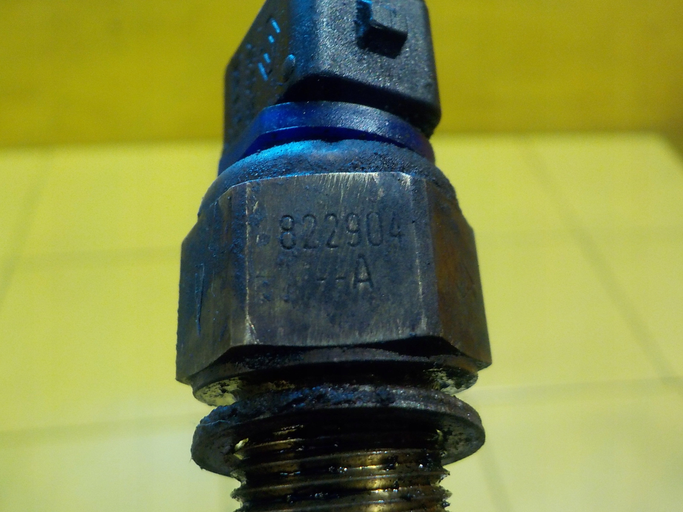 SCENIC III MEGANE 1.5 DCI 13r 106KM K9K836 czujnik poziomu oleju 822904 Typ samochodu Samochody osobowe