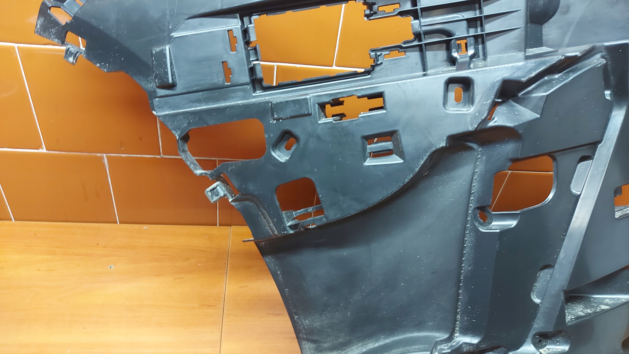 bumper bracket right front front BMW 1 F70 24